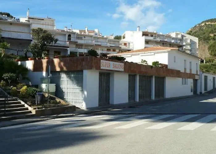 Chalana Ii, Cala Salions, Tossa De Mar Апартаменты